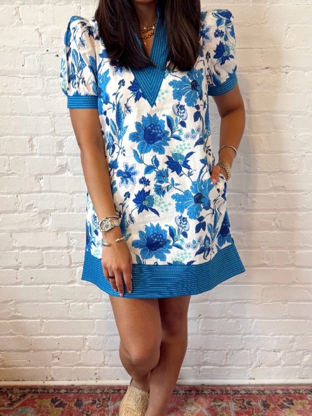 NWT ENTRO DRESS BLUE FLORAL LARGE